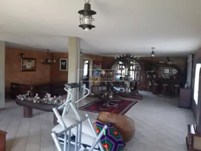 Casa com 3 Quartos para alugar, 832m² no Cruzeiro, São José dos Pinhais