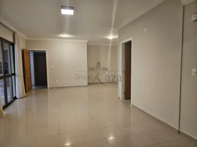 Apartamento com 3 Quartos à venda, 147m² no Parque Residencial Aquarius, São José dos Campos