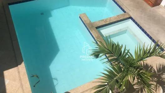 Casa com 4 Quartos à venda, 450m² no Camboinhas, Niterói