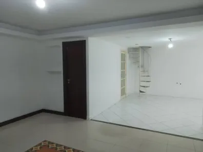 Ponto Comercial para alugar, 85m² no Centro, Petrópolis
