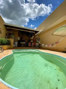 Casa com 3 Quartos à venda, 240m² no , Presidente Bernardes
