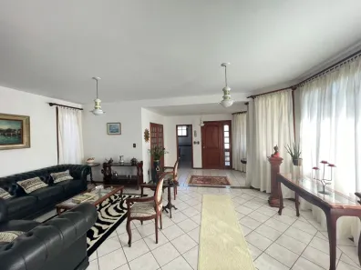 Casa com 5 Quartos à venda, 297m² no Córrego Grande, Florianópolis