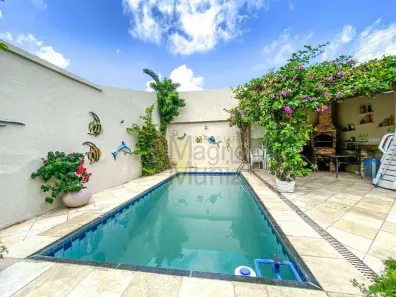 Casa com 4 Quartos à venda, 204m² no Coaçu, Fortaleza