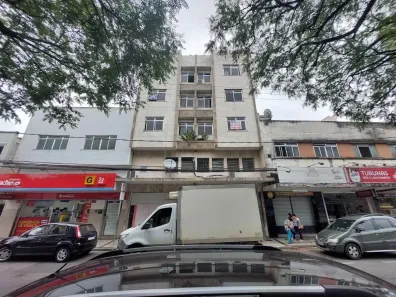 Apartamento com 2 Quartos para alugar, 62m² no Centro, Juiz de Fora