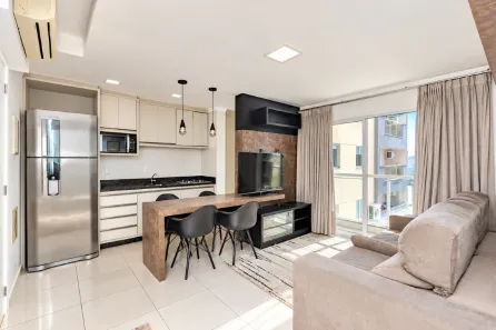 Apartamento com 2 Quartos para alugar, 60m² no Praia Brava de Itajaí, Itajaí