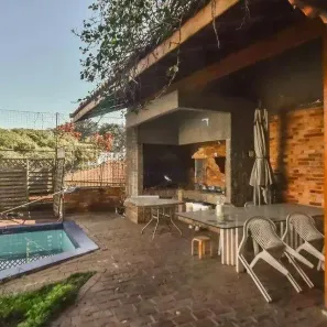 Casa com 4 Quartos à venda, 400m² no Pacaembu, São Paulo