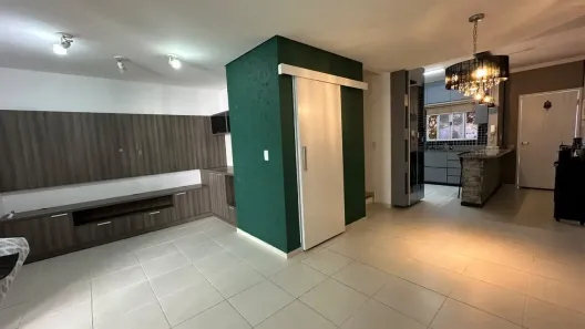 Sobrado com 3 Quartos à venda, 111m² no Jardim Carolina, Jundiaí