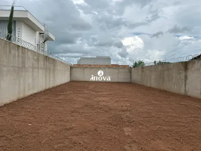 Lote/Terreno à venda, 360m² no Jardim do Lago, Uberaba