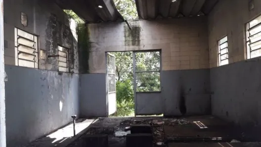 Lote/Terreno à venda, 26000m² no Jardim Esperança, Jacareí
