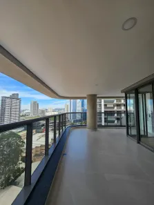 Apartamento com 3 Quartos para alugar, 175m² no Sítio Tamboré Alphaville, Barueri