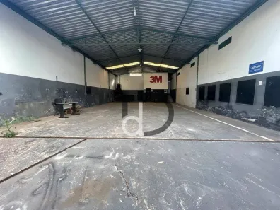 Galpão/Depósito/Armazém à venda, 274m² no Vila Santana, Valinhos