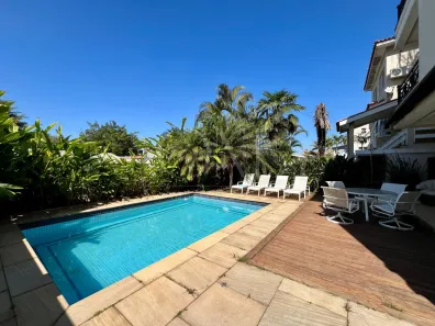 Casa de Condomínio com 4 Quartos à venda, 371m² no Alphaville, Santana de Parnaíba