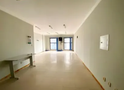 Sala Comercial para alugar, 48m² no Cremação, Belém