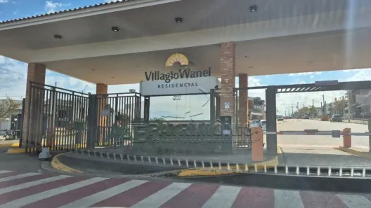 Casa de Condomínio com 2 Quartos à venda, 142m² no Wanel Ville, Sorocaba