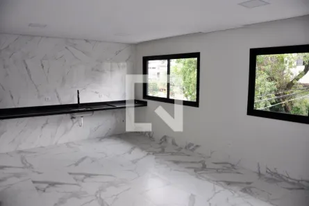 Casa com 2 Quartos à venda, 115m² no Vila Mangalot, São Paulo