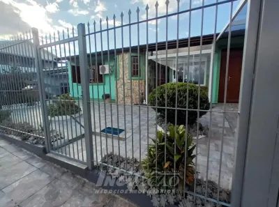 Casa com 2 Quartos à venda, 110m² no Santa Lúcia, Caxias do Sul