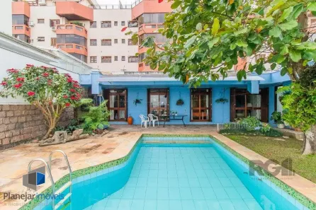Casa com 3 Quartos à venda, 462m² no Menino Deus, Porto Alegre