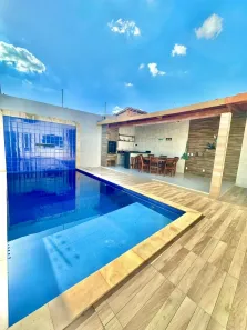 Casa com 3 Quartos à venda, 232m² no Liberdade, Campina Grande