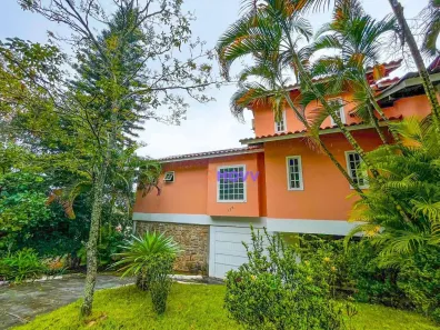 Casa com 5 Quartos à venda, 368m² no Camboinhas, Niterói