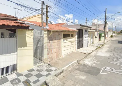 Casa com 3 Quartos à venda, 120m² no Vila Geny, Lorena