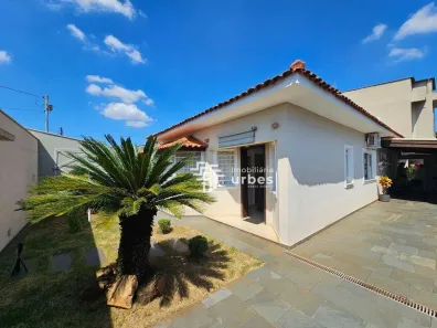 Casa com 3 Quartos à venda, 209m² no Jardim Progresso, Americana