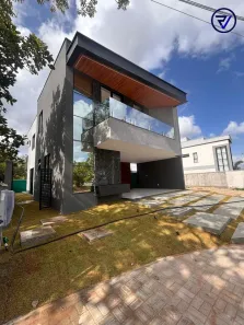 Casa de Condomínio com 4 Quartos à venda, 223m² no Justiniano Serpa, Aquiraz