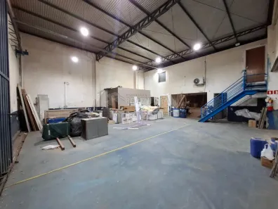 Imóvel Comercial à venda, 475m² no Mini Distrito Adail Vetorasso, São José do Rio Preto