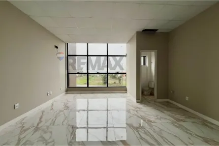Sala Comercial para alugar, 35m² no Camobi, Santa Maria
