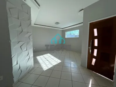 Casa com 3 Quartos à venda, 186m² no Campos Elíseos, Taubaté