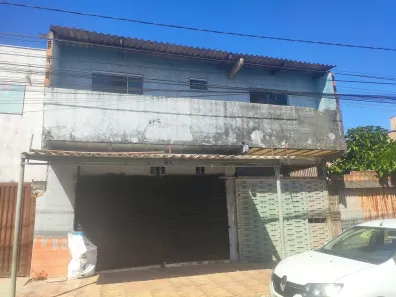 Sobrado com 5 Quartos à venda, 180m² no Setor Residencial Leste, Brasília