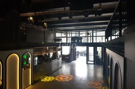 Prédio Comercial para alugar, 600m² no Jardim Paulistano, São Paulo
