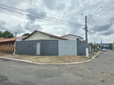 Casa com 4 Quartos à venda, 180m² no Jardim Guanabara II, Goiânia