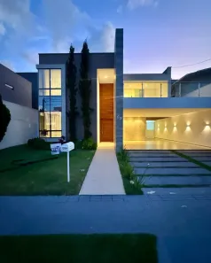 Casa de Condomínio com 4 Quartos à venda, 300m² no Antares, Maceió