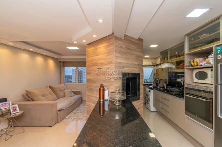 Apartamento com 2 Quartos à venda, 66m² no Passo da Areia, Porto Alegre