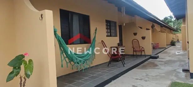 Casa de Condomínio com 2 Quartos à venda, 70m² no Jardim Britânia, Caraguatatuba