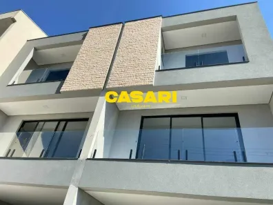 Sobrado com 3 Quartos à venda, 300m² no Demarchi, São Bernardo do Campo