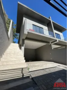 Sobrado com 3 Quartos à venda, 130m² no Jardim dos Pinheiros, Atibaia