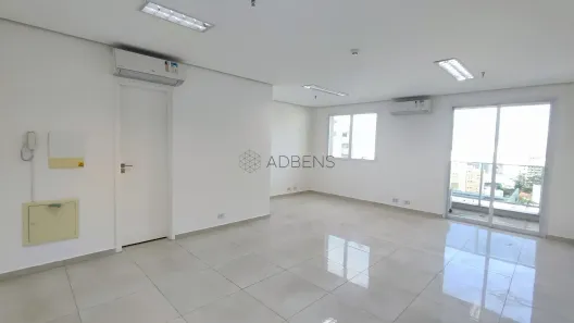 Sala Comercial para alugar, 43m² no Liberdade, São Paulo