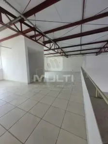 Casa com 1 Quarto para alugar, 350m² no Alto Umuarama, Uberlândia