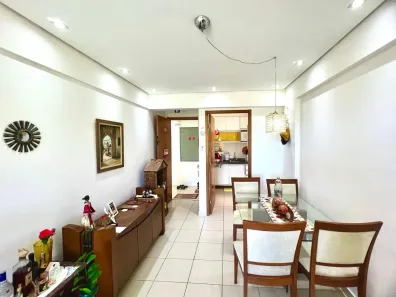 Apartamento com 3 Quartos para alugar, 70m² no Centro, Lauro de Freitas