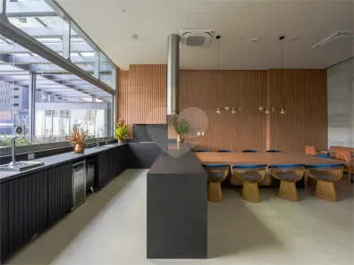 Apartamento com 3 Quartos à venda, 197m² no Jardim das Acácias, São Paulo