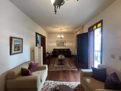 Casa com 4 Quartos para alugar, 325m² no Serra, Belo Horizonte