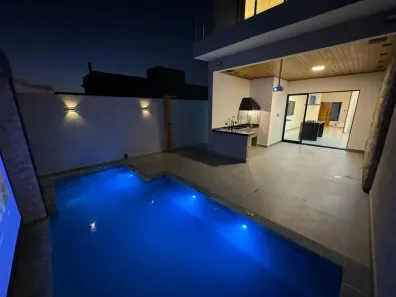 Casa de Condomínio com 3 Quartos à venda, 150m² no Villas do Jaguari, Santana de Parnaíba