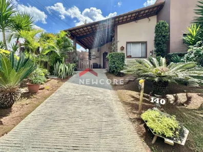 Casa de Condomínio com 2 Quartos à venda, 89m² no Pitas, Cotia