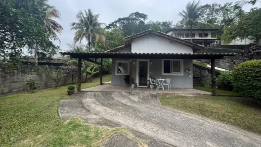 Casa com 3 Quartos à venda, 200m² no Itaipu, Niterói