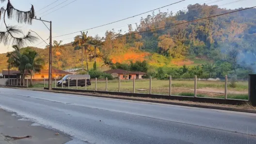 Lote/Terreno para alugar, 2500m² no Figueirinha, Guaramirim