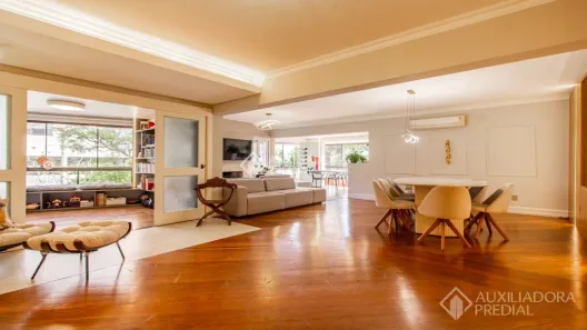 Apartamento com 3 Quartos à venda, 228m² no Bela Vista, Porto Alegre