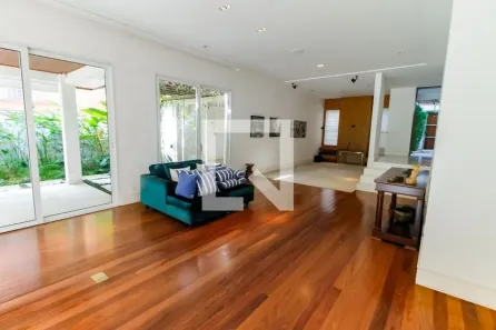Casa com 4 Quartos à venda, 430m² no Vila Inah, São Paulo