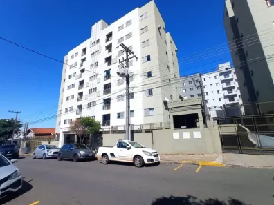 Apartamento com 3 Quartos para alugar, 70m² no Vila Larsen 1, Londrina