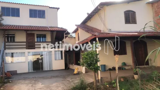 Casa com 2 Quartos à venda, 332m² no Trevo, Belo Horizonte
